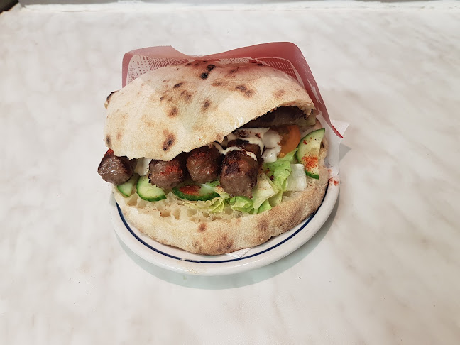 Opinii despre Balkan Grill în Trollhättan - Gastronomi och hotellverksamhet