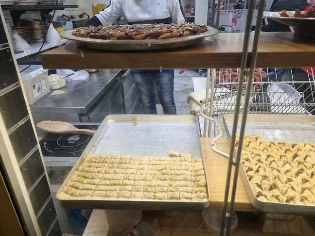 Comentarii opinii despre Mr. Kunafa