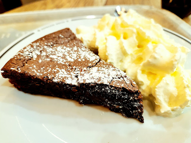 Avion Shopping, Marknadsgränd 3, 904 22 Umeå