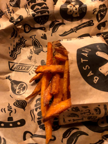 Opinii despre Bastard Burgers Stockholm în Stockholm - Gastronomi och hotellverksamhet