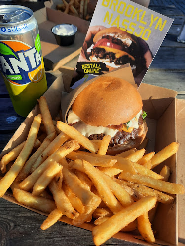 Opinii despre Brooklyn Burger Nässjö în Nässjö - Gastronomi och hotellverksamhet