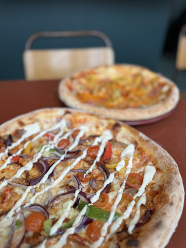 Comentarii opinii despre VÅR PIZZA