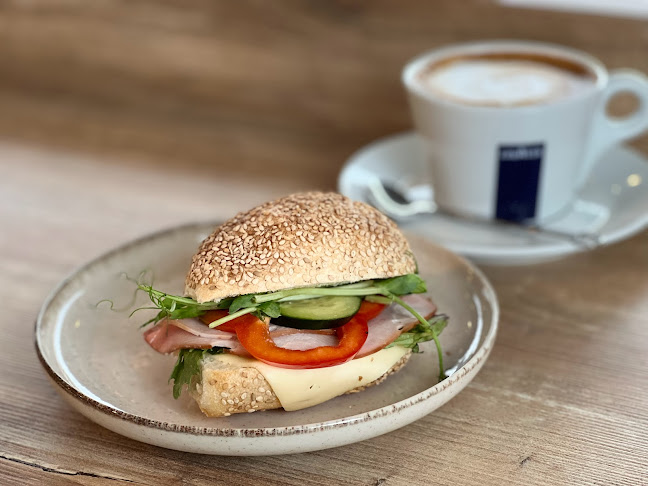 Opinii despre Café Ängby în Bromma - Gastronomi och hotellverksamhet