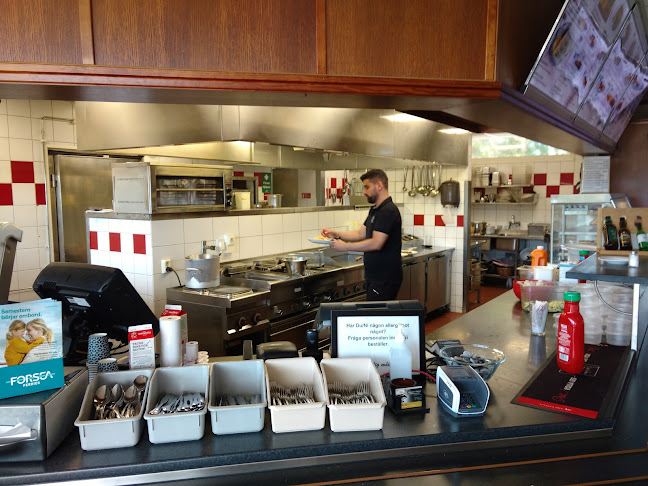 Thorsviks värdshus & cafe - Gastronomi och hotellverksamhet