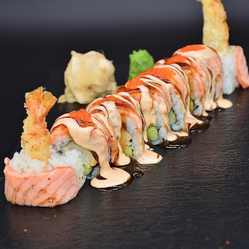 Sugoi - Gastronomi och hotellverksamhet