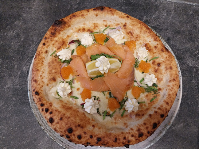 PapàPino - Gastronomi och hotellverksamhet