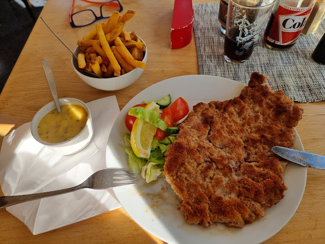 Opinii despre Sofias Restaurang în Mariannelund - Gastronomi och hotellverksamhet