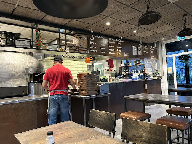 Bergskroken 13, 431 37 Mölndal