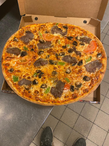 Pizzeria Napoli - Pizzeria Västerås - Gastronomi och hotellverksamhet