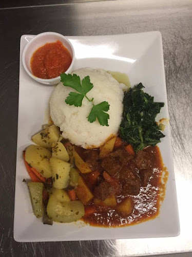 Opinii despre Café Hammarkullen în Angered - Gastronomi och hotellverksamhet