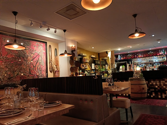 Carnivore Steak House - Gastronomi och hotellverksamhet