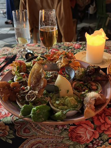 Hermanas - Mexikansk restaurang västerås (Tacos) - Gastronomi och hotellverksamhet