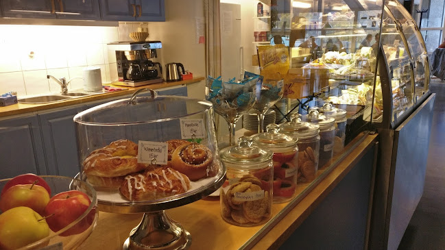 Opinii despre Café Blå în Södertälje - Gastronomi och hotellverksamhet