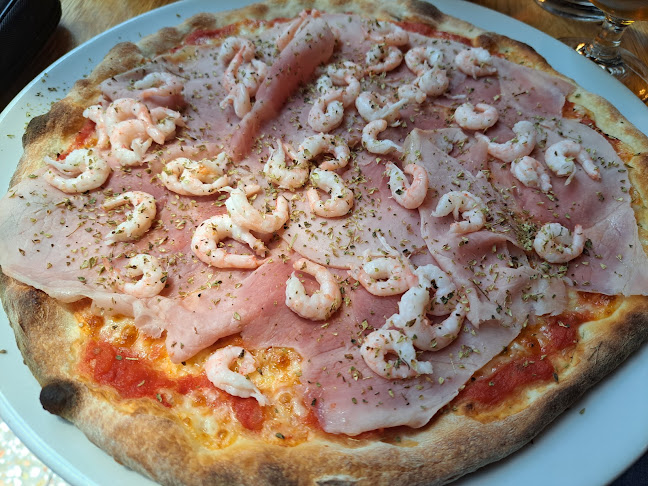 Bella Luna Italiana Restaurang Phone number