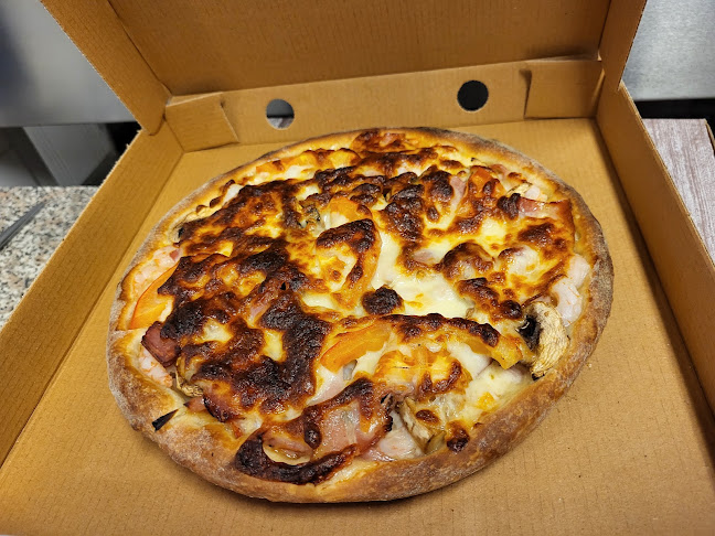 Västanviks Pizzeria - Gastronomi och hotellverksamhet