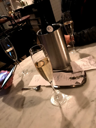 Sturegatan 6, 114 35 Stockholm