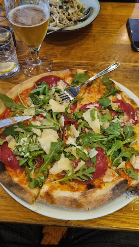 V.E.S.P.A Gustav Adolfs torg - Gastronomi och hotellverksamhet