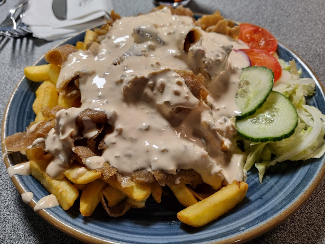 Opinii despre Kebab Baren în Linköping - Gastronomi och hotellverksamhet