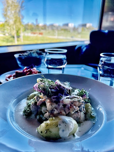 Crème Filmhuset Bar & Bistro - Gastronomi och hotellverksamhet