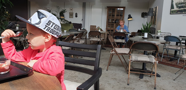 Café Smedjan Open Times