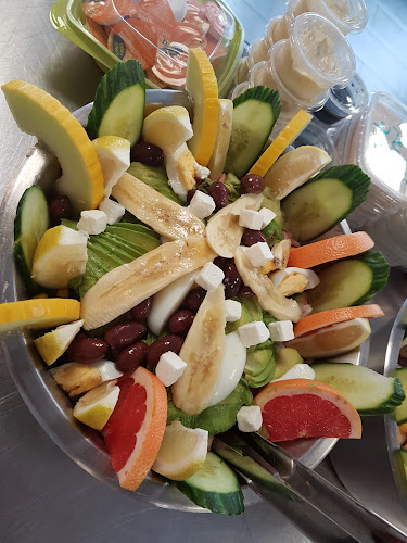 DG's Fastfood Phone number