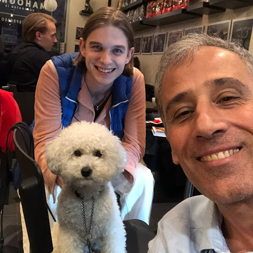 Manniny Phone number