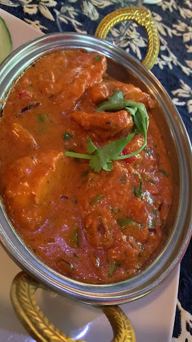 Holy Cow - Gastronomi och hotellverksamhet