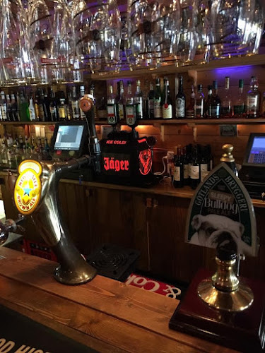 Stora Vikingen: Röde Orm / Viking Bar Open Times