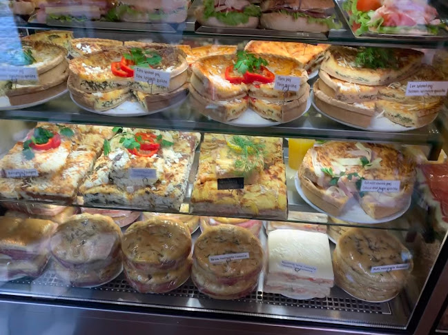 Comentarii opinii despre Muffin Bakery