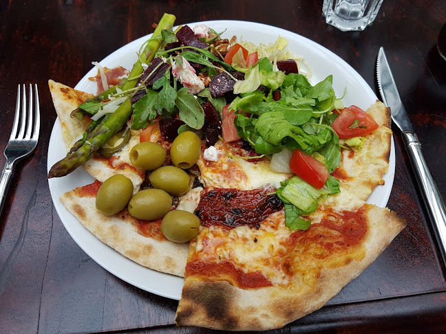 Annabelle - Gastronomi och hotellverksamhet