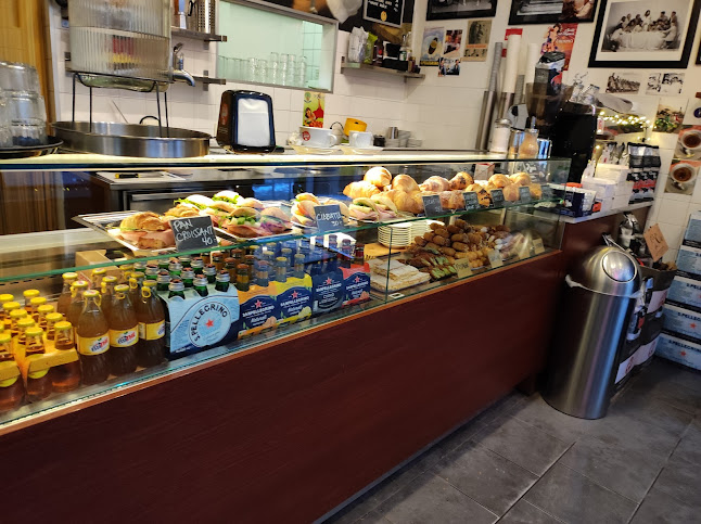 Comentarii opinii despre Poli Caffé