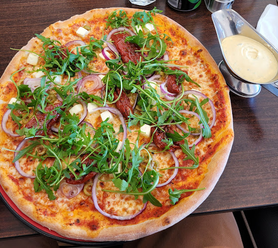 Opinii despre Pizzeria Milan i Skara în Skara - Gastronomi och hotellverksamhet