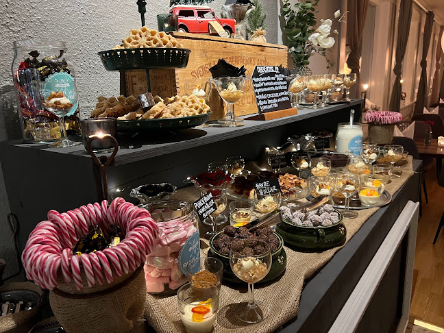 Comentarii opinii despre Familjens Deli