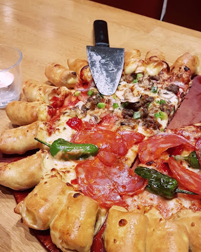 Pizza Hut Uppsala - Gastronomi och hotellverksamhet