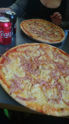 Matstugan Fyrkanten - Gastronomi och hotellverksamhet