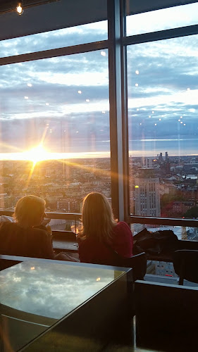 Himlen - Gastronomi och hotellverksamhet