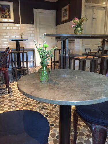 Mellqvist Kaffebar - Gastronomi och hotellverksamhet