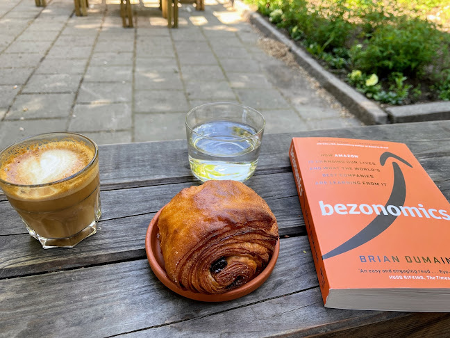 Söndagsvägen 3, 123 60 Farsta