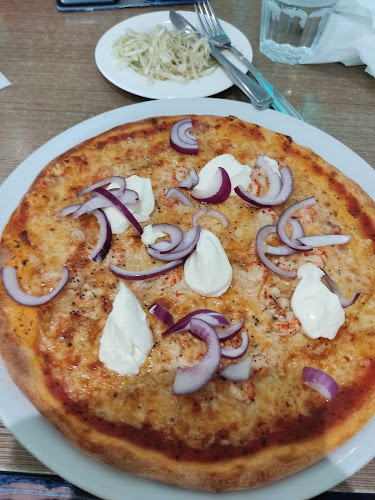Reviews of Pizzeria Rendez Vouz in Smålandsstenar - Gastronomi och hotellverksamhet
