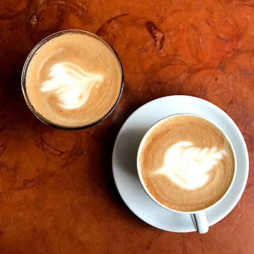 Comments and reviews of Cafè Pom & Flora Vasastan