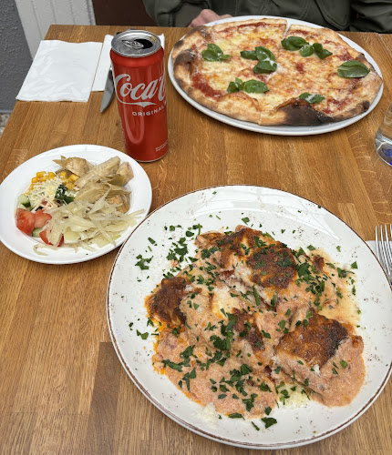 Bella Luna Italiana Restaurang - Kristianstad