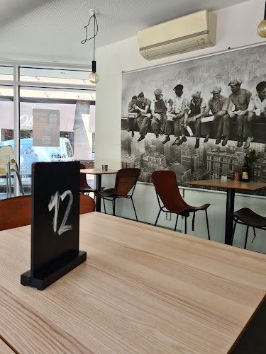 Comments and reviews of Petter´s Grill o Bar