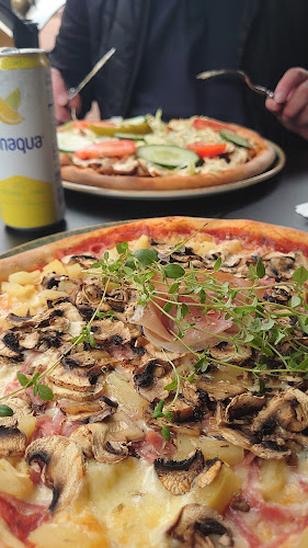 Comments and reviews of Entill Pizzeria