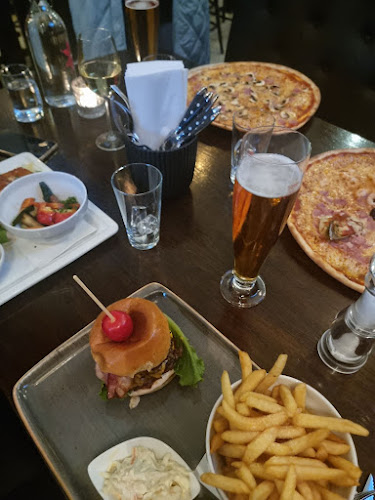 Opinii despre Allé Kök & Bar în Stockholm - Gastronomi och hotellverksamhet