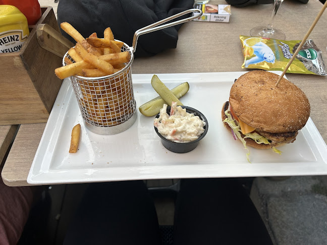 Opinii despre Marie Laveau în Stockholm - Gastronomi och hotellverksamhet