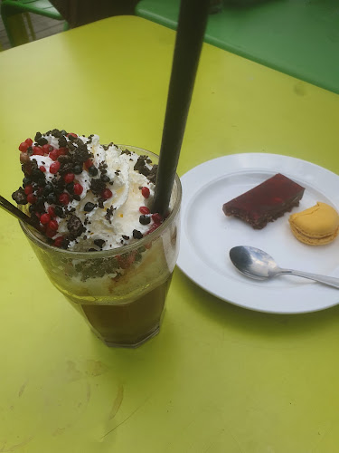 Café UH - Gastronomi och hotellverksamhet