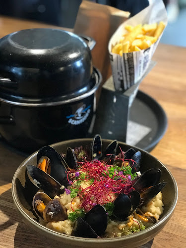 Robert Macfies väg, 459 33 Ljungskile