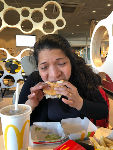 Comentarii opinii despre McDonald's Östersund