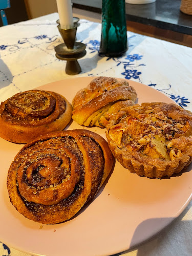 Alvar & Ivar surdegsbageri AB Open Times