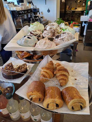 Arturs Kafé - Gastronomi och hotellverksamhet